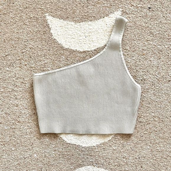 Babaton x Aritzia Sculpt Knit One Shoulder Cropped Tank Top Chrome Pearl Large - Picture 3 of 7